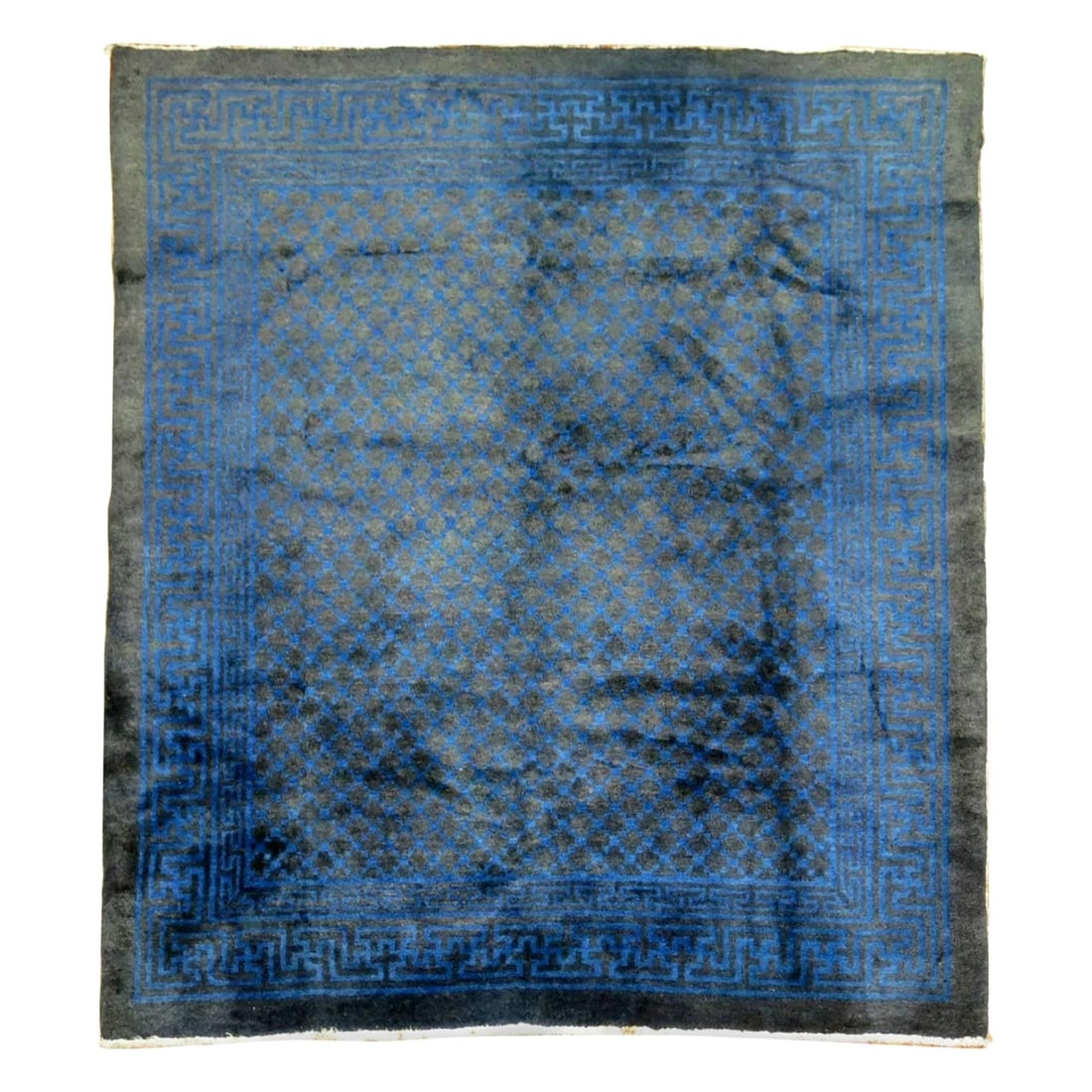 Vintage Chinese Minimalist Wool Rug in Midnight Blue: Vintage Chinese Minimalist Wool Rug in Midnight Blue Discover this exquisite vintage Chinese Square Peking Rug, showcasing a stunning Mid-Century Modern style. Crafted from soft, hand-woven wool, this