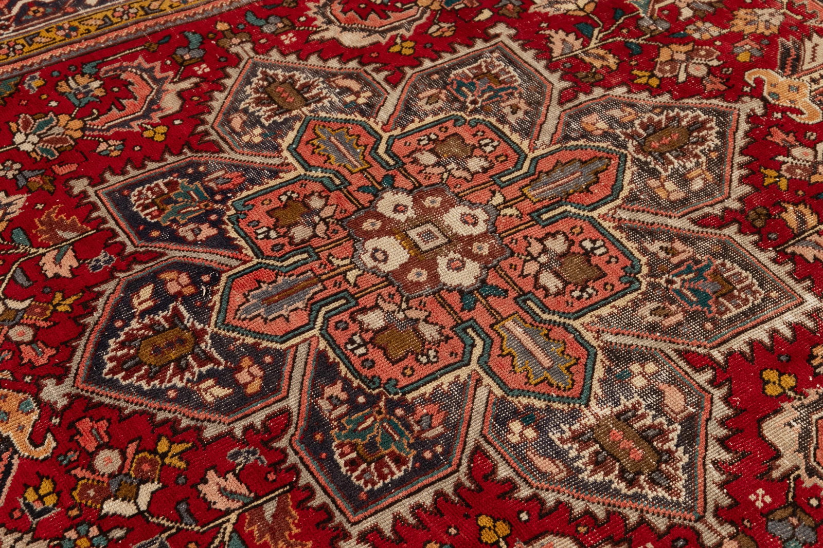 Vintage Persian Heriz Hand-Knotted Red Floral Wool Rug 7'9 x 10'8 - 7