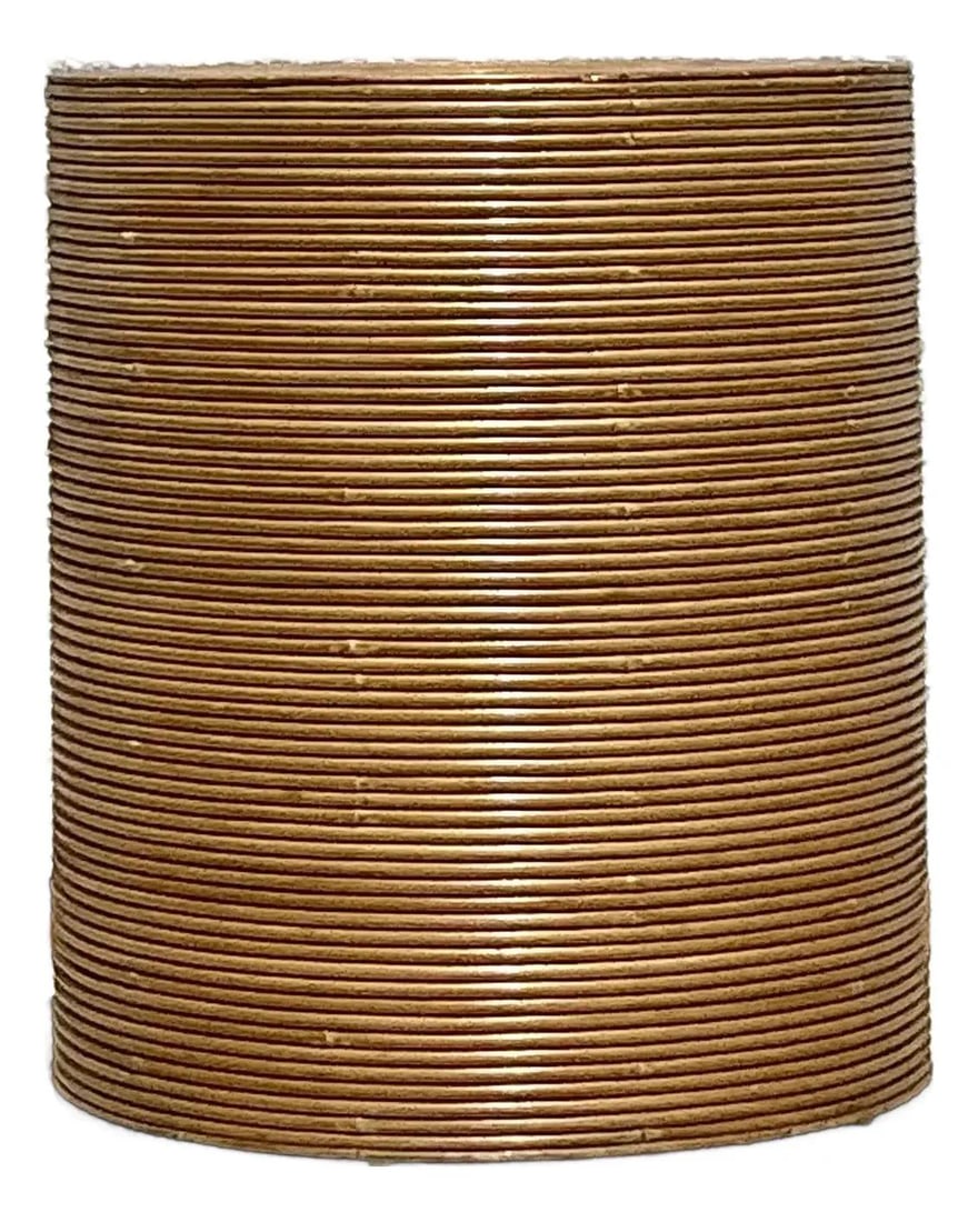 1970s Vintage Pencil Reed Table Pedestal in Chocolate: 1970s Vintage Pencil Reed Table Pedestal in Chocolate Discover the chic and textural allure of 1970s design with this exquisite vintage pencil reed table pedestal. Handcrafted with care, slender reeds