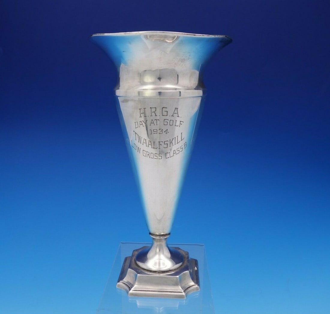 Wallace Sterling Silver Golf Trophy Vase 9 Inch Pedestal: Wallace Sterling Silver Golf Trophy Vase 9 Inch Pedestal This exquisite Sterling Silver Vase by Wallace is a stunning piece that doubles as a vintage golf trophy. Standing at 9 inches tall with a diam
