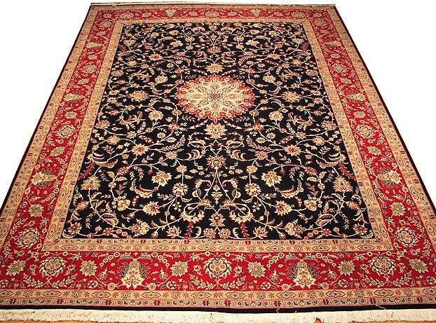 10.3 x 14.6 Persian Tabriz Handmade Rug in Navy Blue Wool and Silk: 10.3 x 14.6 Persian Tabriz Handmade Rug in Navy Blue Wool and Silk Free continental US Shipping Discover the exquisite craftsmanship of this Fine Quality Wool and Silk Navy Blue Tabriz Handmade Rug. H