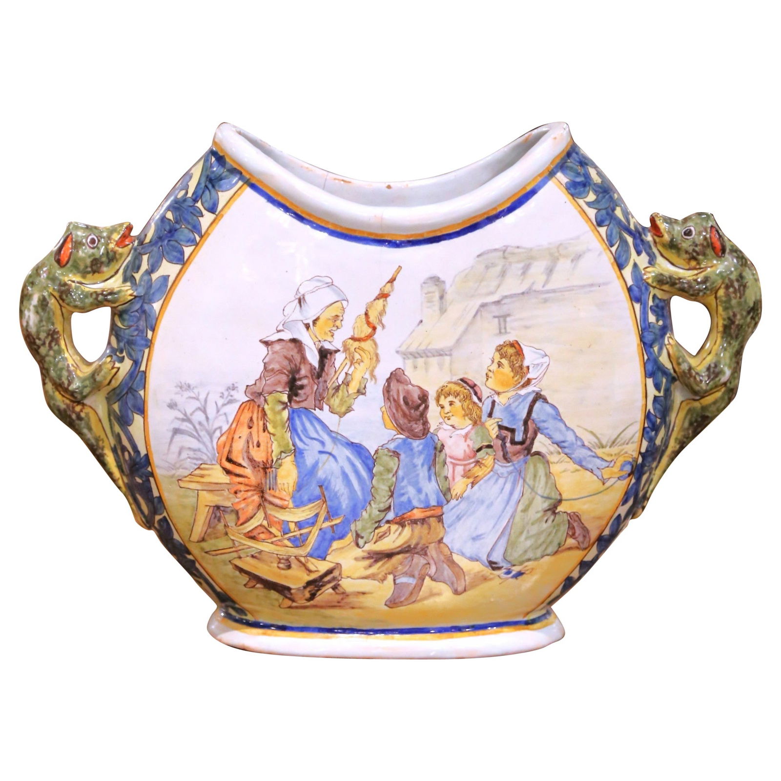 Antique 19th Century Porquier-Beau Quimper Faience Moon Vase: Antique 19th Century Porquier-Beau Quimper Faience Moon Vase This exquisite 19th Century French Porquier-Beau Quimper faience vase is a stunning addition to any decor. Crafted in Brittany around 1895,
