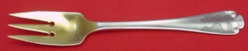 Tiffany & Co Flemish Sterling Silver Salad Fork 3-Tine 6 3/4 inches: Tiffany & Co Flemish Sterling Silver Salad Fork 3-Tine 6 3/4 inches This exquisite salad fork from Tiffany & Co. features the elegant Flemish pattern, showcasing fine craftsmanship typical of the reno