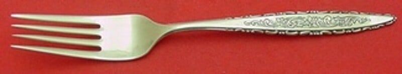 Lunt Floral Lace Sterling Silver Regular Fork 7.5 Inch Heirloom Flatware: Lunt Floral Lace Sterling Silver Regular Fork 7.5 Inch Heirloom Flatware This exquisite Floral Lace Regular Fork by Lunt is crafted from high-quality sterling silver and measures 7 1/2 inches in lengt
