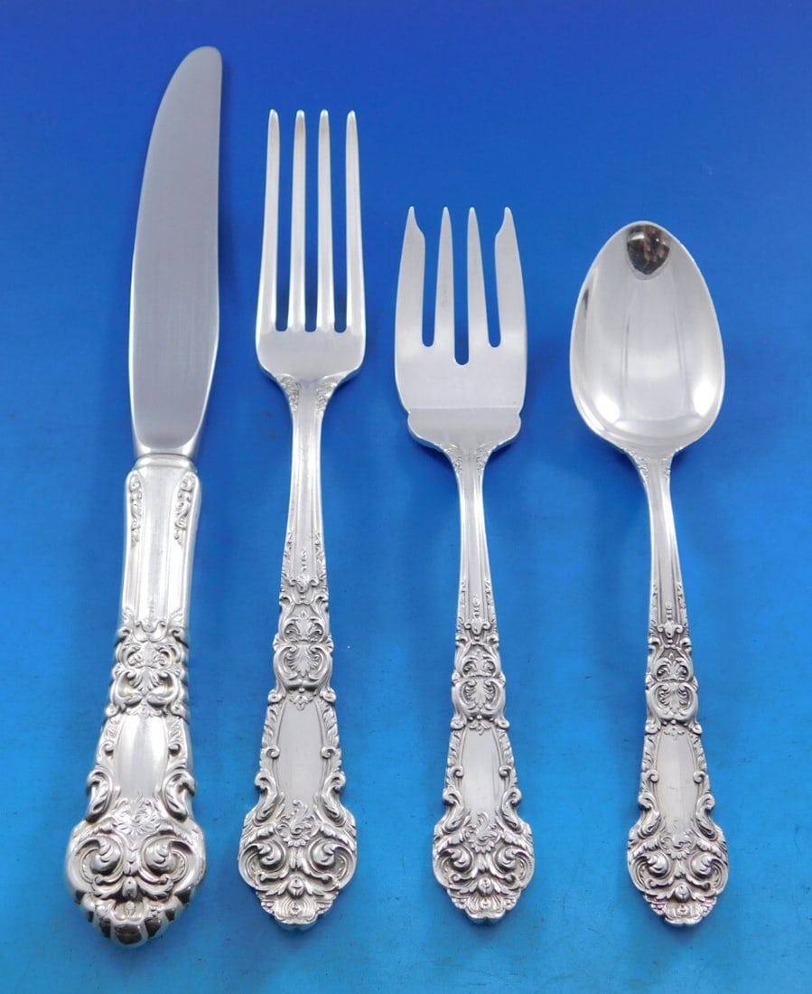 Reed & Barton French Renaissance Sterling Silver Flatware Set 55 pcs with Storage Chest: Reed & Barton French Renaissance Sterling Silver Flatware Set 55 pcs with Storage Chest This exquisite 55-piece flatware set is a stunning representation of the French Renaissance style by Reed & Bart