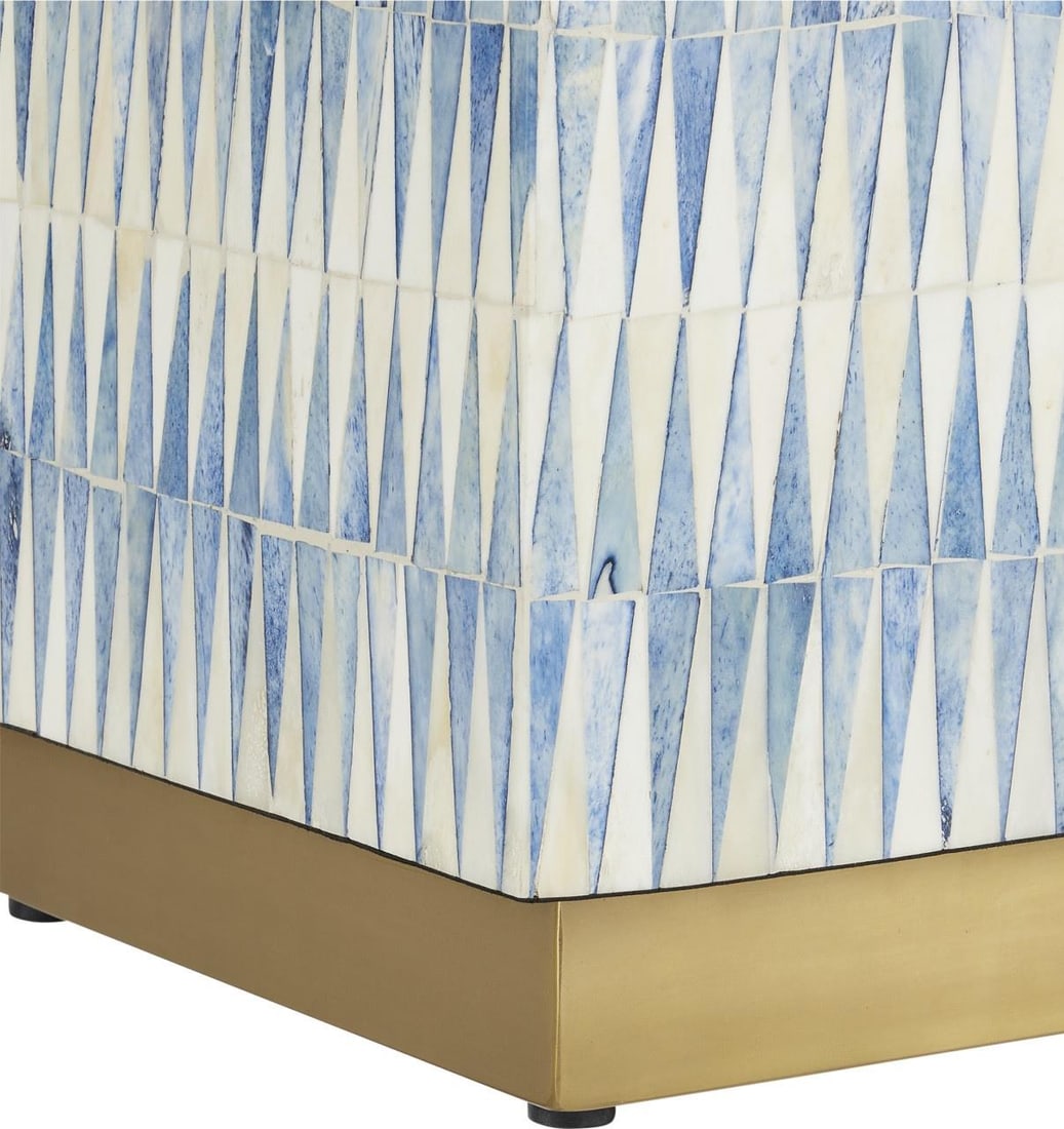 Currey Elegant Blue White Bone Brass Side Table 22.5H: Currey Elegant Blue White Bone Brass Side Table 22.5H This elegant side table showcases a stunning blue and white finish, crafted from high-quality bone and brass materials. Its compact design makes i