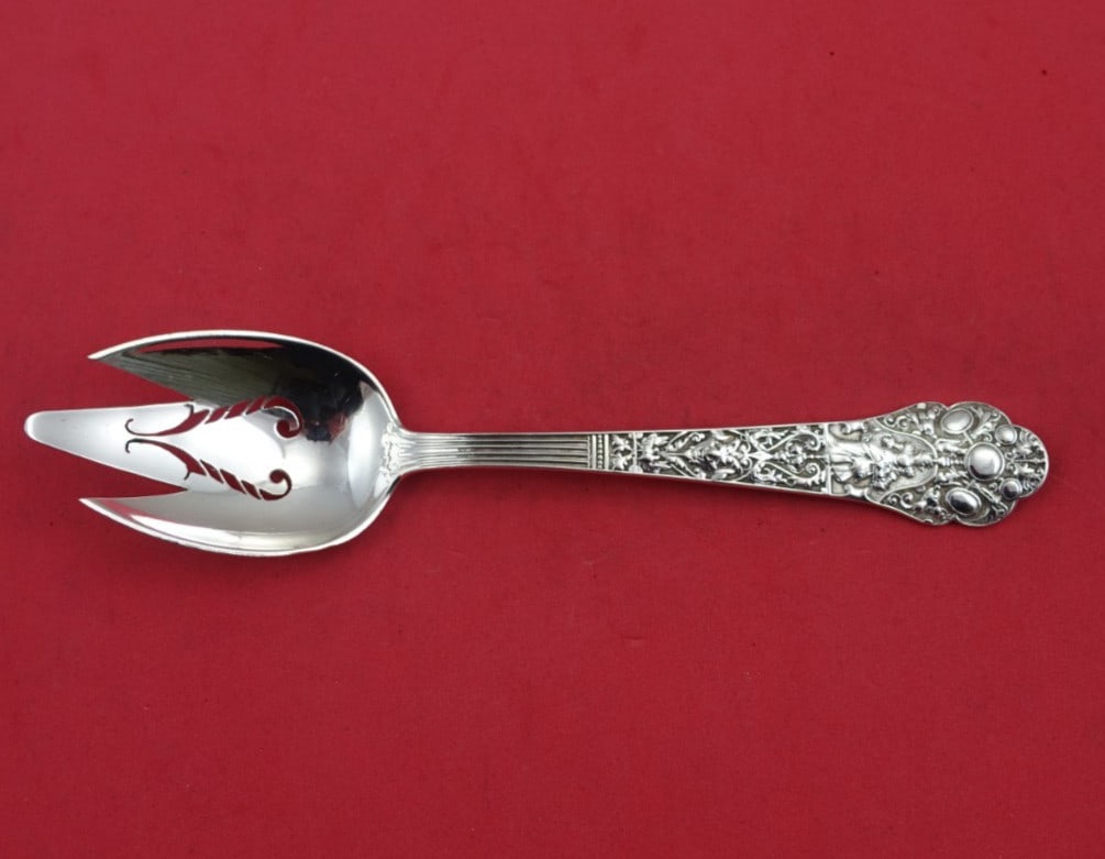 Gorham Sterling Silver Medici Old Hand Pierced Condiment Spoon 6 7/8": Gorham Sterling Silver Medici Old Hand Pierced Condiment Spoon 6 7/8" This exquisite condiment spoon is crafted from sterling silver (.925) and features the elegant Medici Old pattern by Gorham. Measu