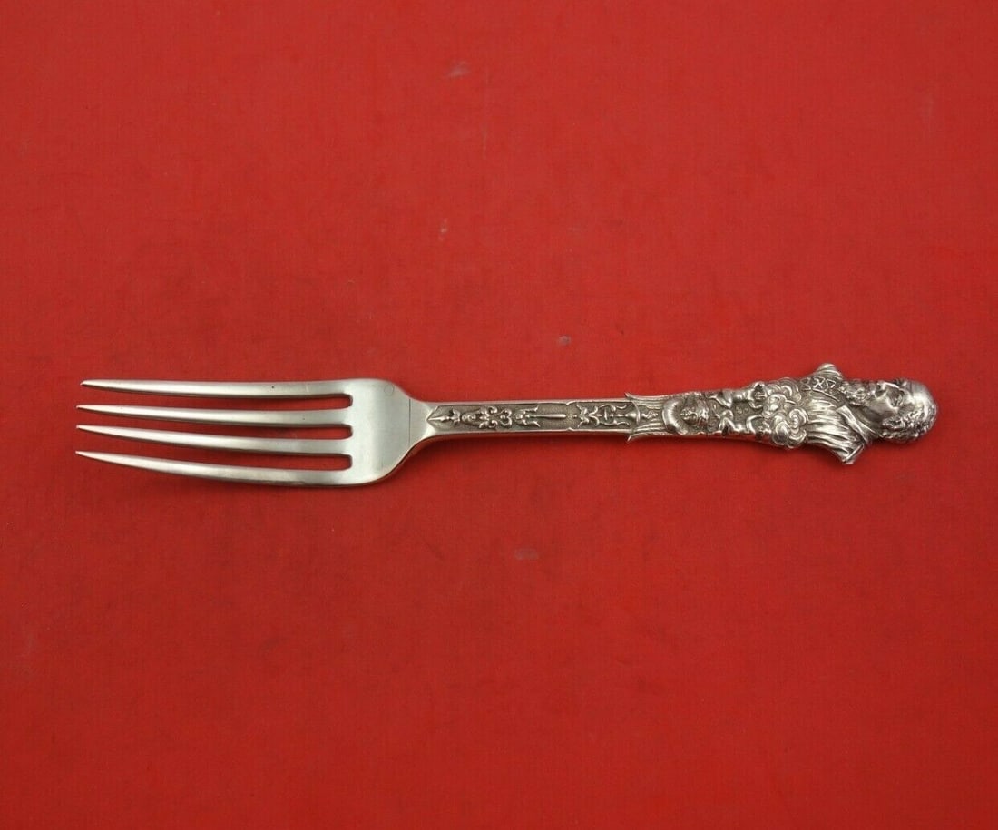 Gorham Old Masters Sterling Silver Dinner Fork Correggio 7.5": Gorham Old Masters Sterling Silver Dinner Fork Correggio 7.5" Discover the elegance of this Gorham sterling silver dinner fork from the Old Masters collection, measuring 7 1/2 inches. Crafted between