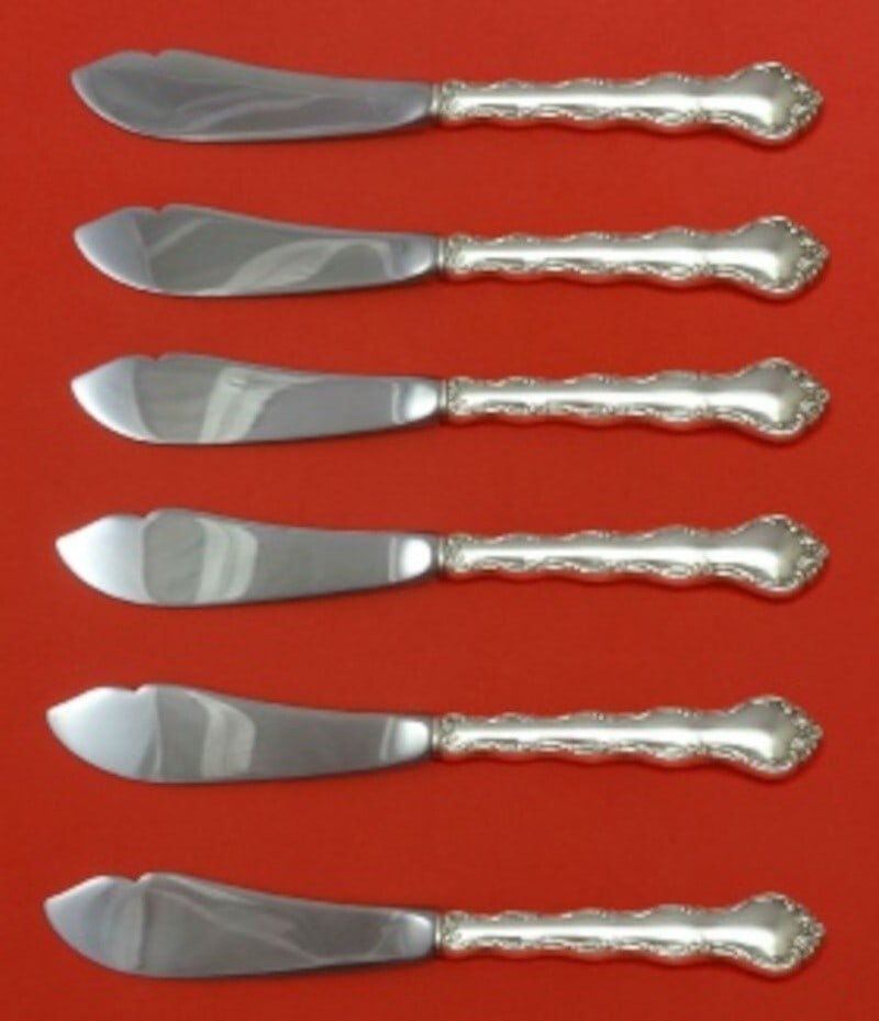 Reed & Barton Tara Sterling Silver Trout Knife Set 6pc Custom 7.5in: Reed & Barton Tara Sterling Silver Trout Knife Set 6pc Custom 7.5in Enhance your dining experience with this exquisite 6-piece trout knife set from the Tara pattern by Reed and Barton. Each knife feat