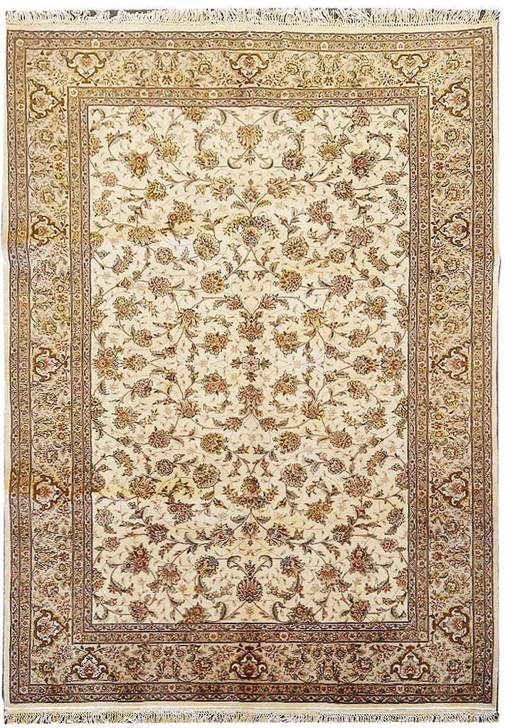 Vibrant 6 x 9 Fine Wool and Silk Rug: Vibrant 6 x 9 Fine Wool and Silk Rug Free continental US Shipping Enhance your space with this exquisite 6 x 9 Fine Rug, crafted from a luxurious blend of wool and silk. Featuring vibrant, happy color