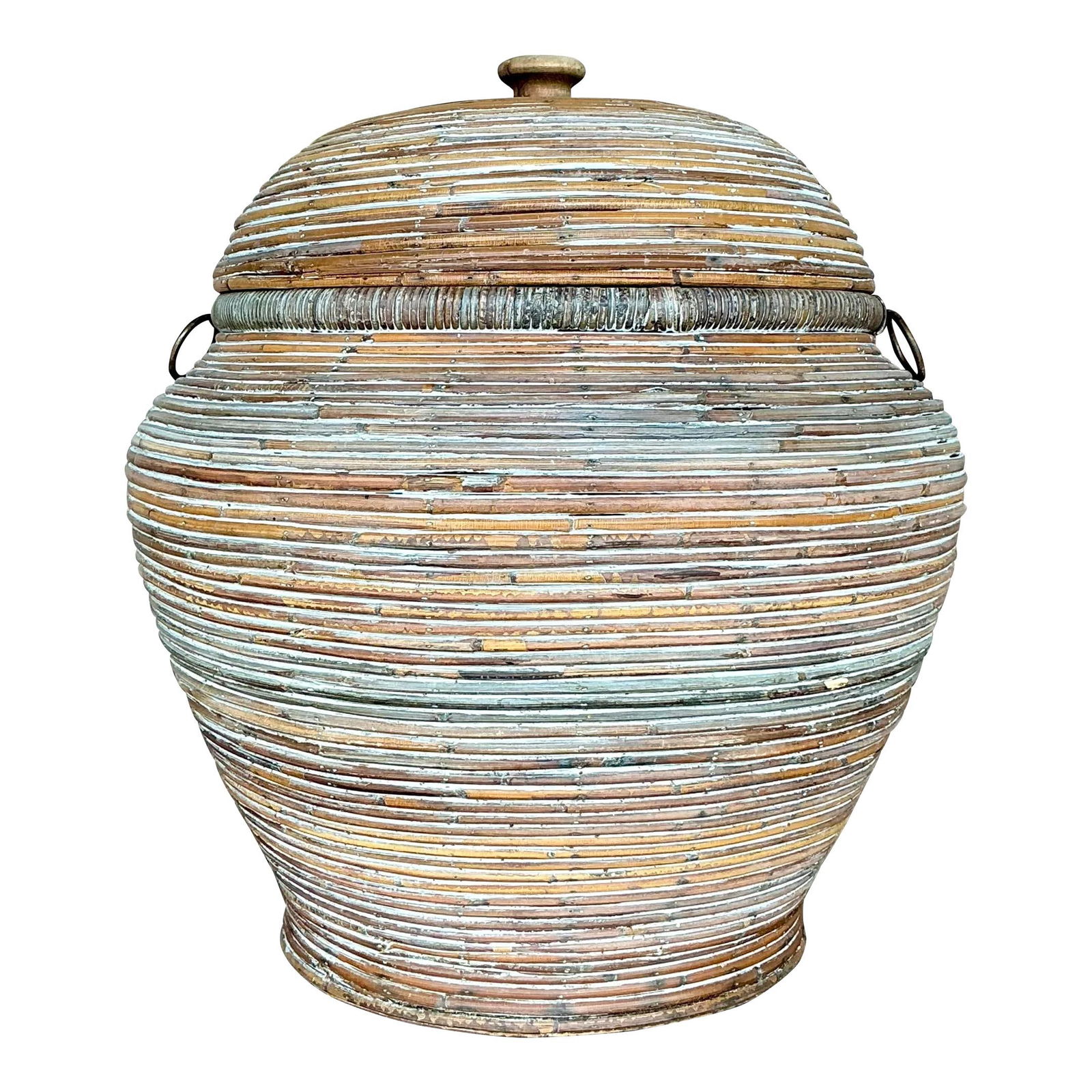 Vintage Coastal Washed Pencil Reed Lidded Basket 24x24x36: Vintage Coastal Washed Pencil Reed Lidded Basket 24x24x36 Enhance your home with the Vintage Coastal Washed Pencil Reed Lidded Basket, designed to bring a touch of seaside charm to any space. This ele