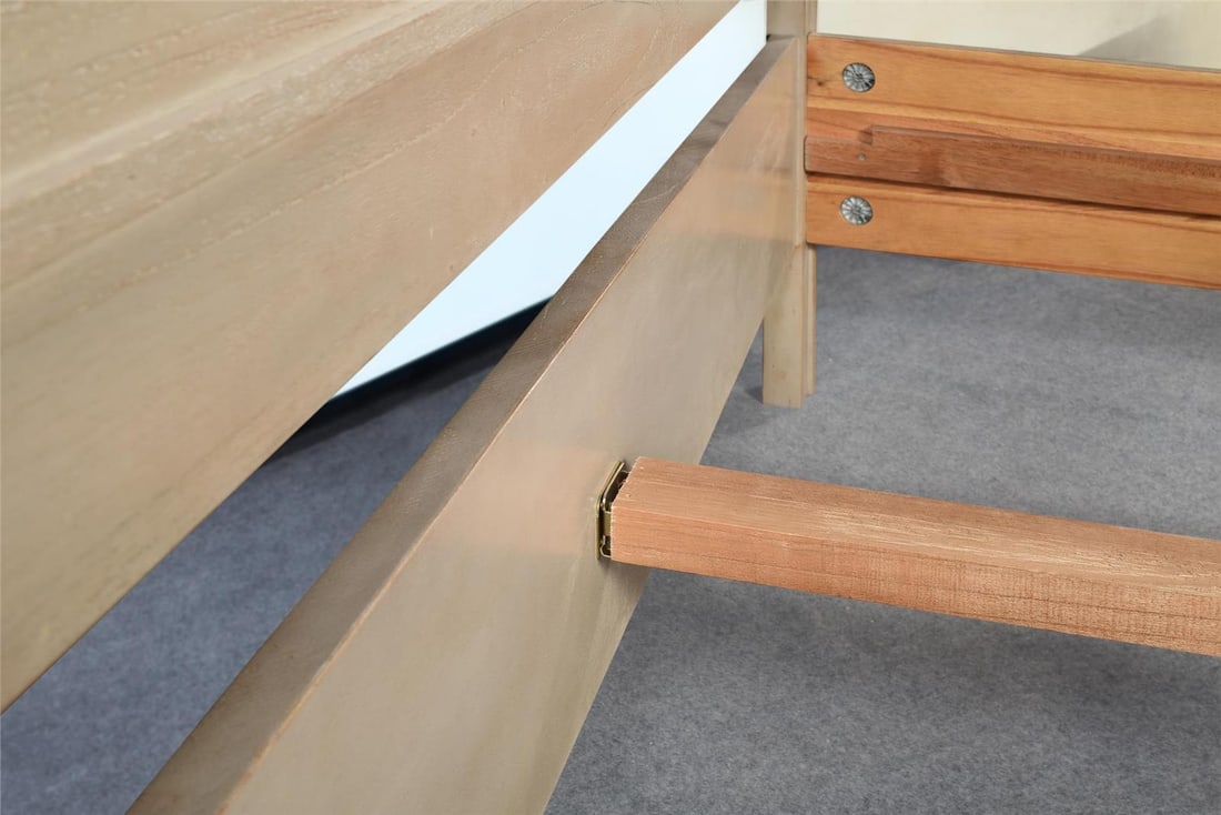 Kaydn King Bed in Pewter 72H 81W 86D: Kaydn King Bed in Pewter 72H 81W 86D Introducing the Elegant Kaydn King Bed, a stunning centerpiece for any bedroom. This sophisticated bed features a stylish pewter finish that adds a touch of modern