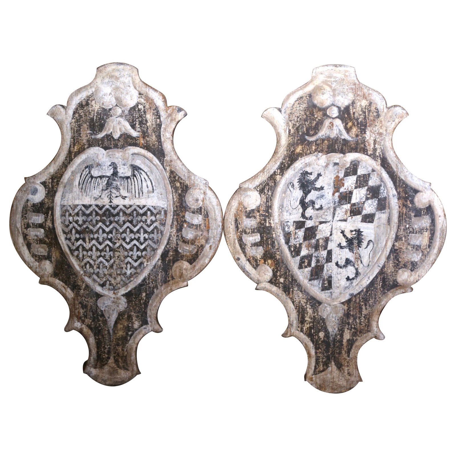 Antique 19th Century Italian Wall Shields Set of 2 Family Crests: Antique 19th Century Italian Wall Shields Set of 2 Family Crests Enhance your study or library with this exquisite pair of 19th-century Italian painted wall hanging shields featuring intricate family