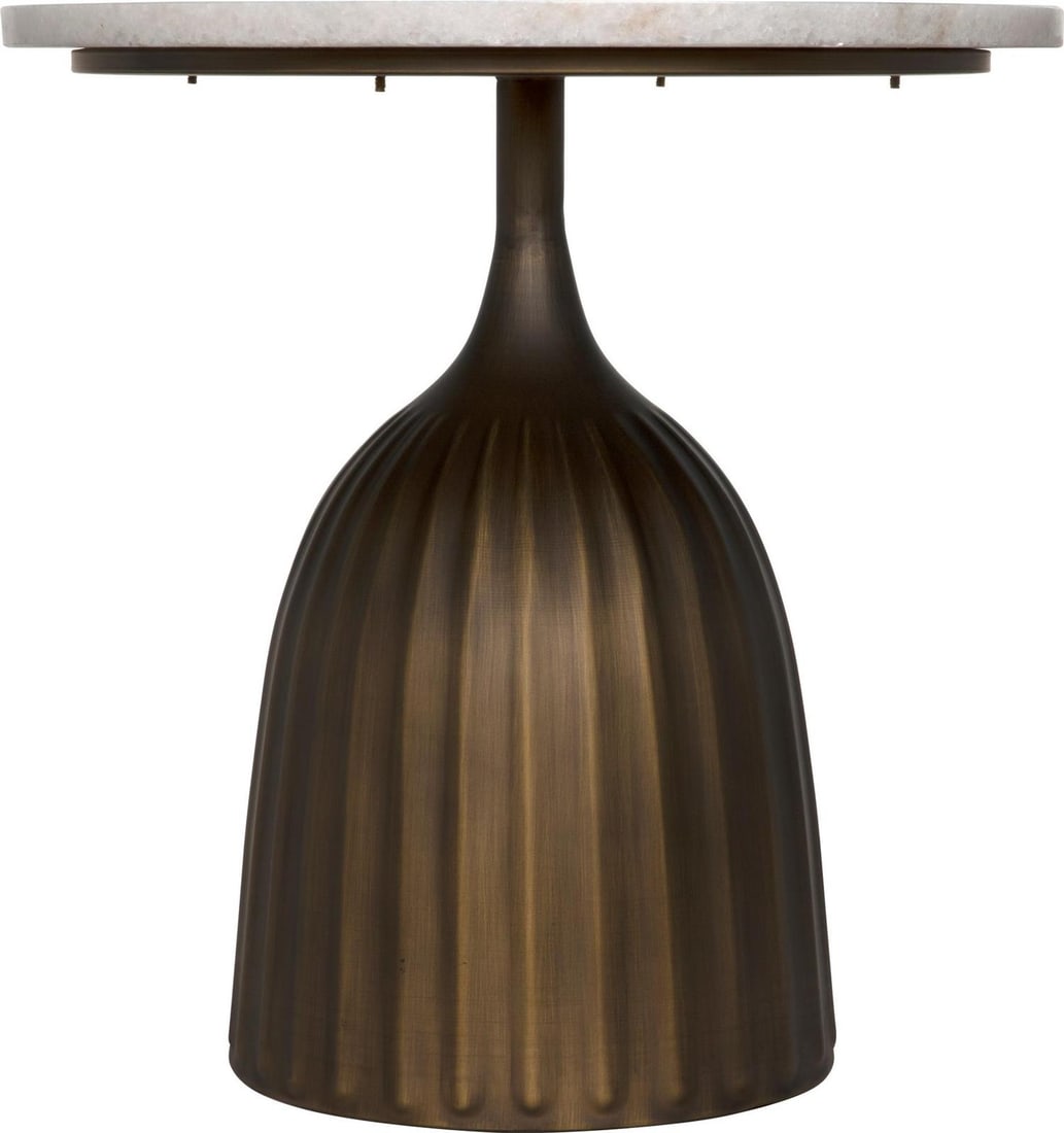 Samuel Collection Side Table with White Marble Top and Aged Brass Finish: Samuel Collection Side Table with White Marble Top and Aged Brass Finish This un-used side table features a sophisticated design with a white marble top and an aged brass finish. Crafted from industri