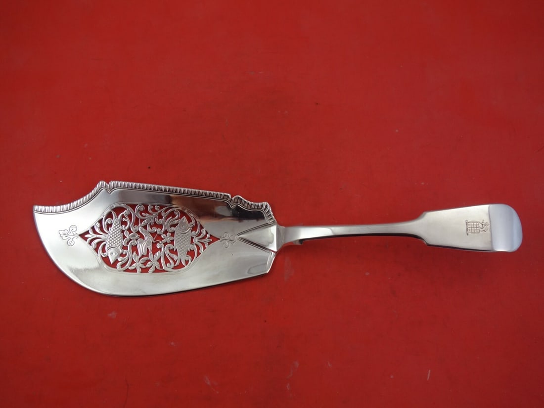 Antique 1834 English Sterling Silver Fish Server 12 inch Pierced Design: Antique 1834 English Sterling Silver Fish Server 12 inch Pierced Design This exquisite English Sterling Silver Fish Server showcases a beautiful pierced design featuring two fish and a bird, complemen