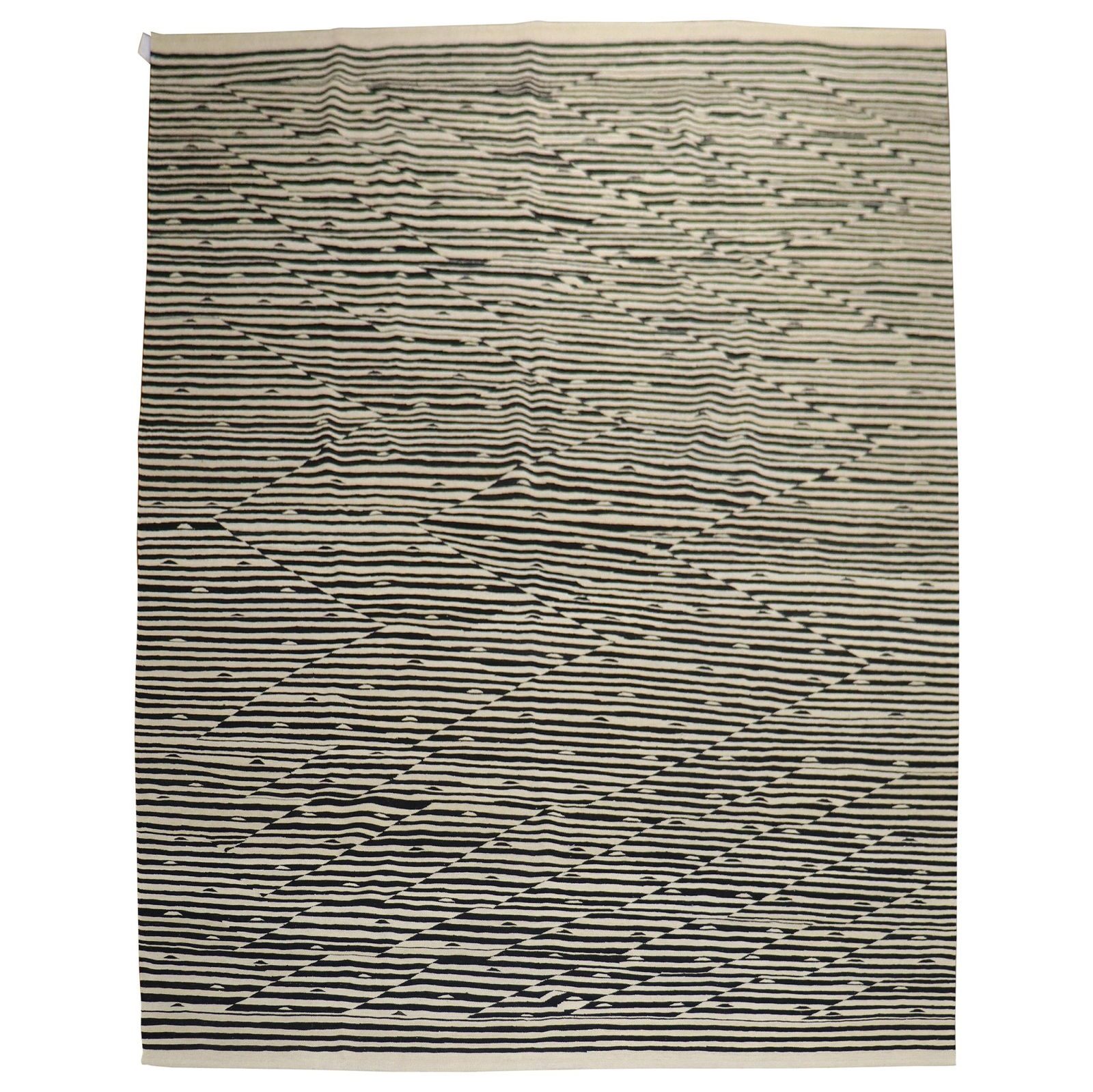 Unique Black and White Zebra Motif Hand-Knotted Persian Kilim 8'6 x 11'4: Unique Black and White Zebra Motif Hand-Knotted Persian Kilim 8'6 x 11'4 Discover a unique modern Persian Kilim featuring a striking zebra-like motif in black and white. This exquisite rug is crafted