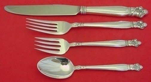 Lunt Sterling Silver Poppy 4-Piece Dinner Place Setting: Lunt Sterling Silver Poppy 4-Piece Dinner Place Setting Enhance your dining experience with this elegant 4-piece dinner size place setting from the Silver Poppy pattern by Lunt. Crafted from high-qual