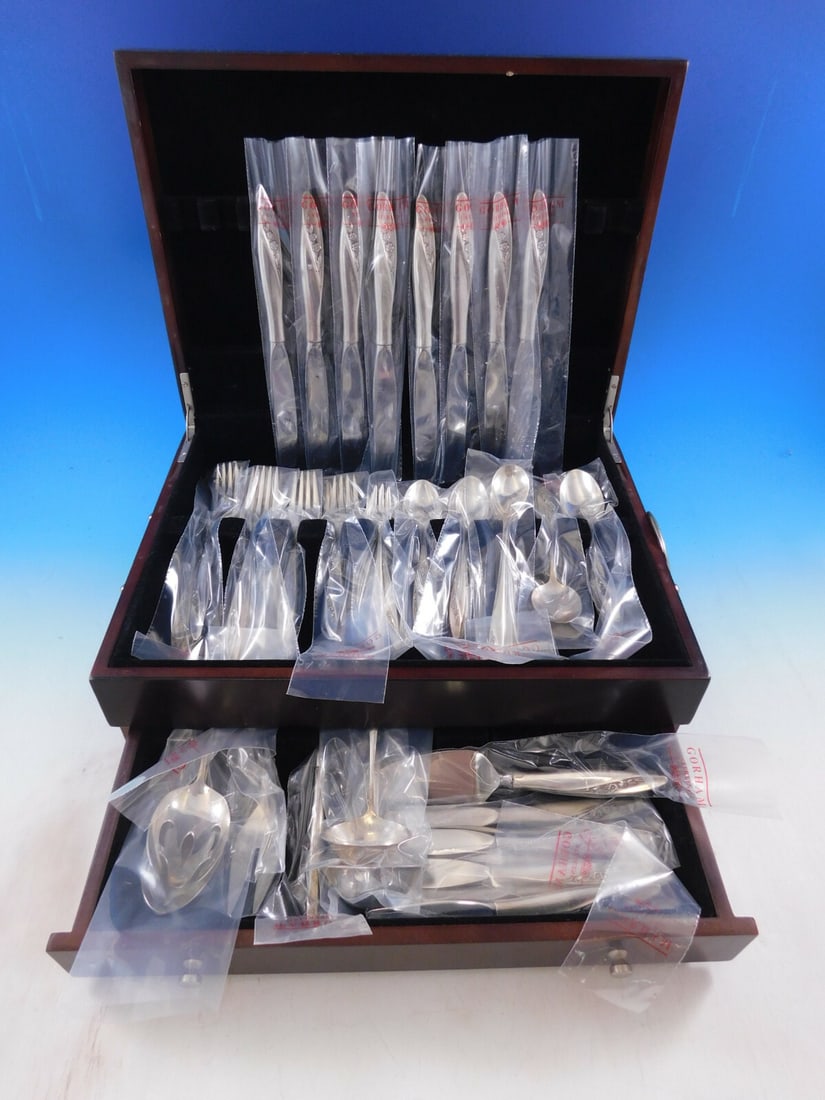 Gorham Blithe Spirit Sterling Silver Flatware Set for 8 72 Pieces with Storage Chest: Gorham Blithe Spirit Sterling Silver Flatware Set for 8 72 Pieces with Storage Chest Elevate your dining experience with the exquisite Blithe Spirit flatware set by Gorham. This 72-piece sterling silv