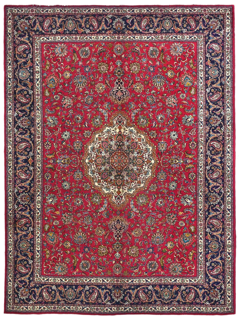 Vintage Floral Hand-Knotted Wool Oriental Area Rug 9'9 x 12'10: Vintage Floral Hand-Knotted Wool Oriental Area Rug 9'9 x 12'10 Discover the charm of this vintage hand-knotted floral wool medallion design oriental carpet rug, measuring 9'9" x 12'10". This exquisite