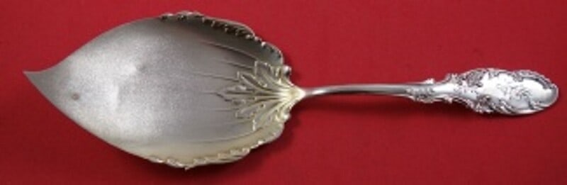 Frank Whiting Sterling Silver Aspic Server Gold Wash 8 3/4 Inch: Frank Whiting Sterling Silver Aspic Server Gold Wash 8 3/4 Inch This exquisite Frank Whiting aspic server is crafted from sterling silver and features a luxurious gold wash finish. Measuring 8 3/4 inc