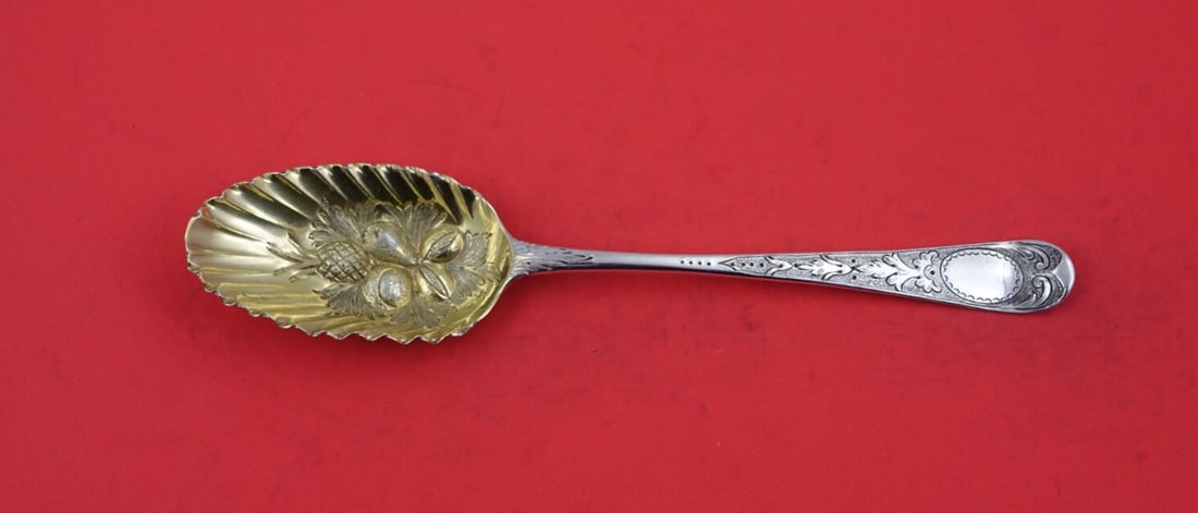 Georgian Sterling Silver Berry Spoon 1779 Hand Chased Fruit 8 1/4 in: Georgian Sterling Silver Berry Spoon 1779 Hand Chased Fruit 8 1/4 in This exquisite English Georgian Sterling Silver Berry Spoon, crafted in 1779, showcases a beautifully hand-chased design featuring