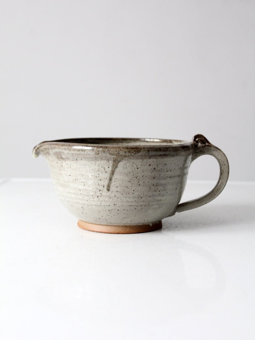 Handcrafted Vintage Studio Pottery Batter Bowl with Speckled Glaze (1 of 11)