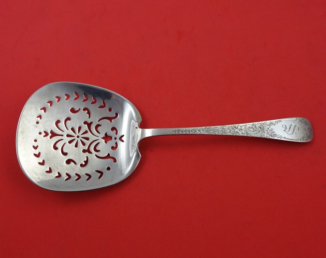 Gorham Covington Engraved Sterling Silver Tomato Server with Monogram S: Gorham Covington Engraved Sterling Silver Tomato Server with Monogram S Enhance your dining experience with this exquisite Covington Engraved Tomato Server by Gorham. Crafted from high-quality sterlin