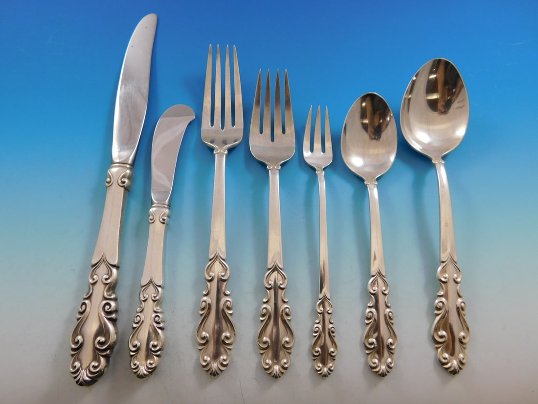 Towle Esplanade Sterling Silver Flatware Set for 12 - 92 Pieces with Bonus Storage Chest: Towle Esplanade Sterling Silver Flatware Set for 12 - 92 Pieces with Bonus Storage Chest Enhance your dining experience with the Esplanade by Towle Sterling Silver Flatware Set, designed to serve 12 g