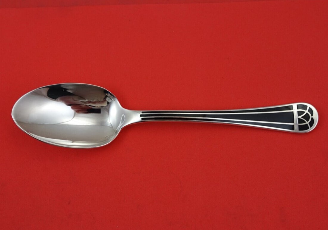 Christofle Talisman Black Silverplate Dinner Spoon 7.5in Art Deco: Christofle Talisman Black Silverplate Dinner Spoon 7.5in Art Deco Introducing the exquisite Talisman Black Dinner Spoon by Christofle, a stunning piece of silverplate flatware measuring 7 1/2 inches.