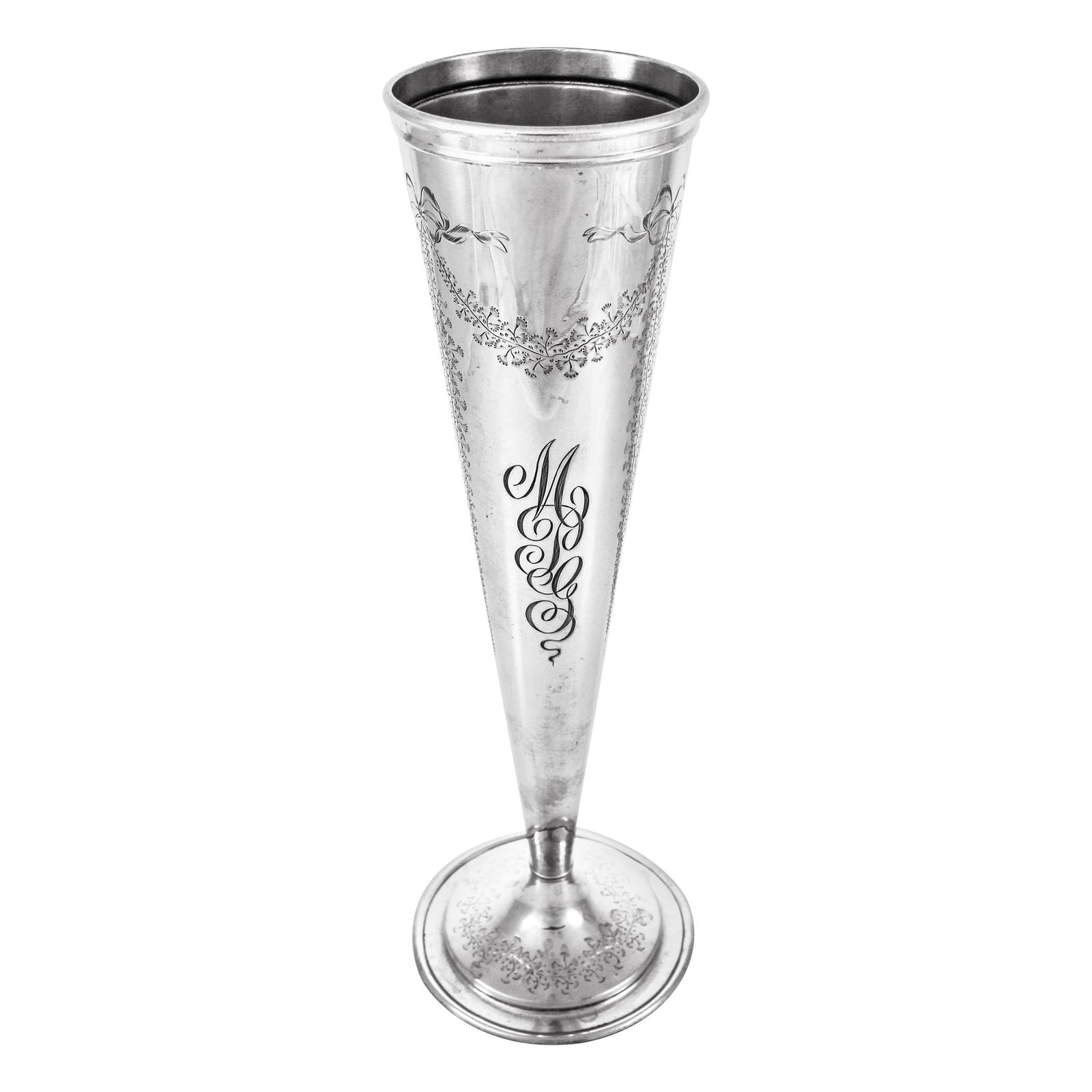 George Henckel & Sons Sterling Silver Trumpet Vase 14in Antique: George Henckel & Sons Sterling Silver Trumpet Vase 14in Antique This exquisite Sterling Trumpet Vase features a beautifully crafted design that exudes elegance, making it a perfect addition to any flo