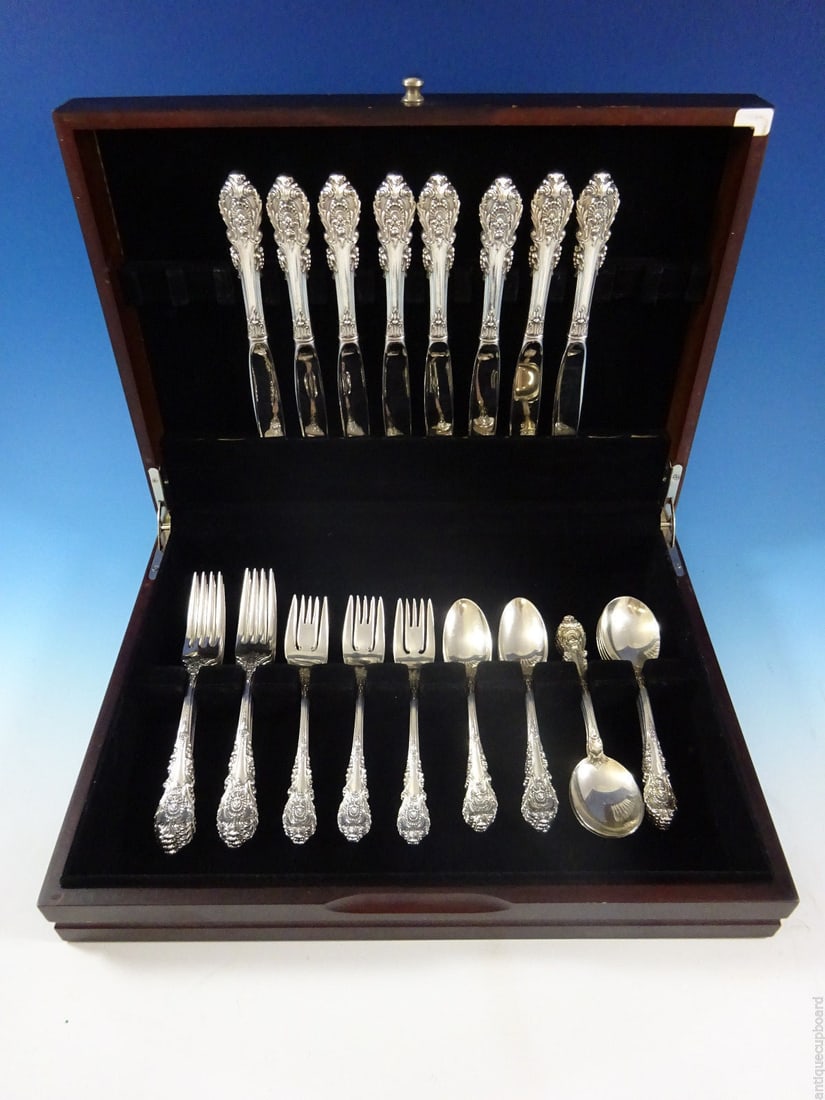 Wallace Sir Christopher Sterling Silver Flatware Set 40 Pieces for 8 (1 of 6)