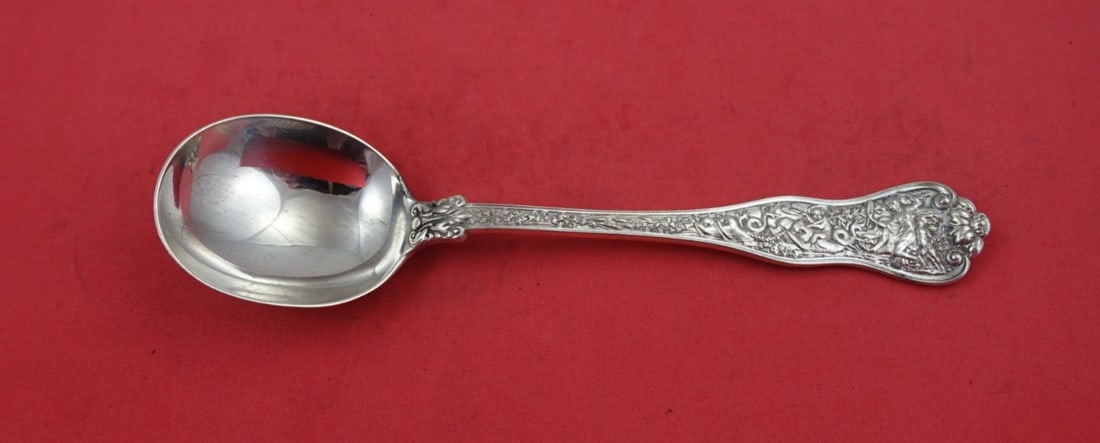 Tiffany & Co Olympian Sterling Silver Gumbo Soup Spoon 7.75": Tiffany & Co Olympian Sterling Silver Gumbo Soup Spoon 7.75" This exquisite Gumbo Soup Spoon from the Olympian pattern by Tiffany & Co. is crafted from high-quality sterling silver. Measuring 7 3/4 in