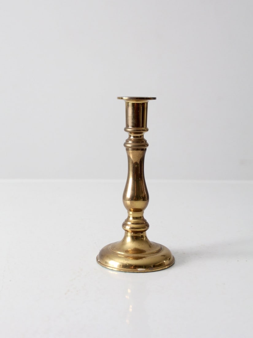 Gallery Designs Vintage Brass Adjustable Candle Holder Classic Baluster Style: Gallery Designs Vintage Brass Adjustable Candle Holder Classic Baluster Style This vintage brass adjustable candle holder by Gallery Designs features a classic baluster design, allowing you to create