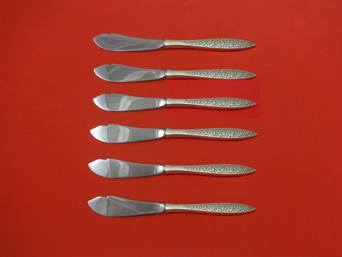 Wallace Spanish Lace Sterling Silver Trout Knife Set 6pc Custom 7.5": Wallace Spanish Lace Sterling Silver Trout Knife Set 6pc Custom 7.5" This exquisite 6-piece Trout Knife Set is crafted in the elegant Spanish Lace pattern by Wallace. Each knife features a sterling si