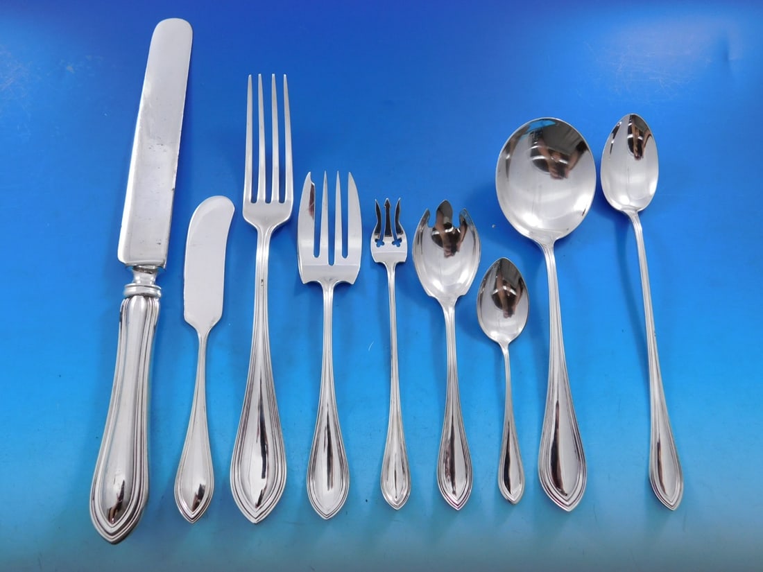 Watson King Philip Sterling Silver Flatware Set for 6 56 Pieces: Watson King Philip Sterling Silver Flatware Set for 6 56 Pieces Introducing the exquisite King Philip flatware set by Watson, crafted from high-quality sterling silver. This elegant collection feature