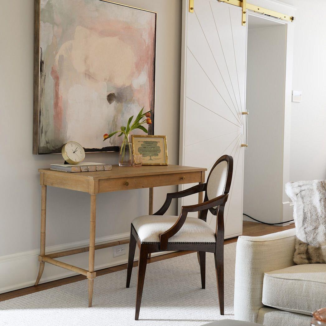 Woodbridge Ventura Arm Chair in Bordeaux Finish: Woodbridge Ventura Arm Chair in Bordeaux Finish Introducing the Traditional Ventura Arm Chair, a beautifully crafted piece in a rich Bordeaux finish that adds elegance to any space. This armchair feat