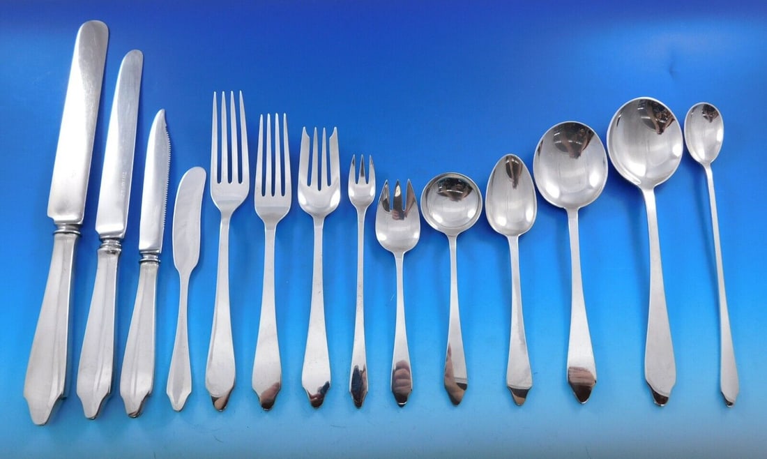 Tiffany & Co Clinton Sterling Silver Flatware Set 177 Pieces with Storage Chest: Tiffany & Co Clinton Sterling Silver Flatware Set 177 Pieces with Storage Chest Experience the timeless elegance of the Clinton pattern by Tiffany & Co., a sterling silver flatware set designed for bo