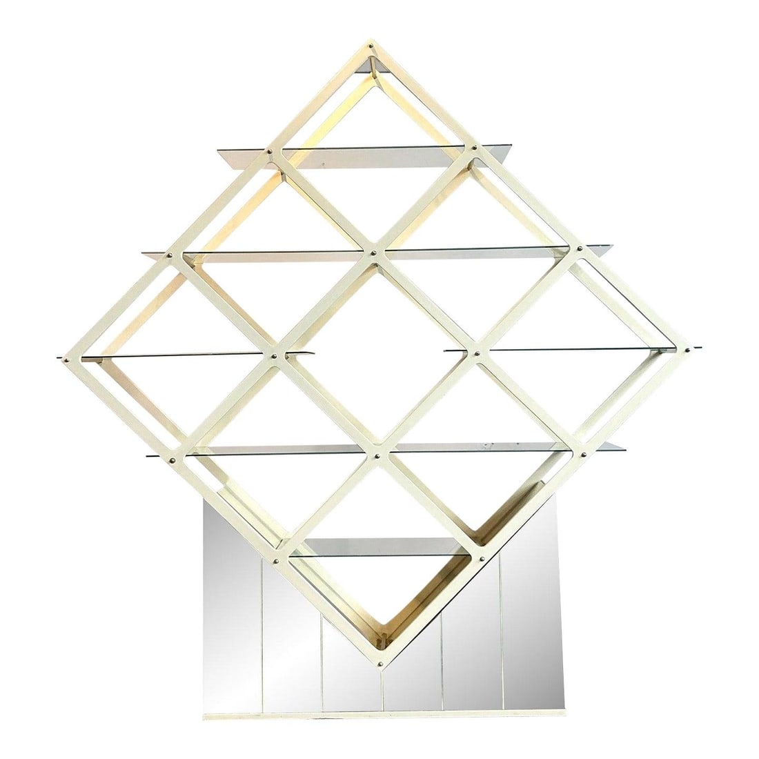 Mid-Century Modern White Lacquer Diamond Lattice Etagere with Glass Shelves: Mid-Century Modern White Lacquer Diamond Lattice Etagere with Glass Shelves This Vintage Mid-Century Modern Diamond Etagere features a geometric white lacquer frame with a diamond lattice design, comp