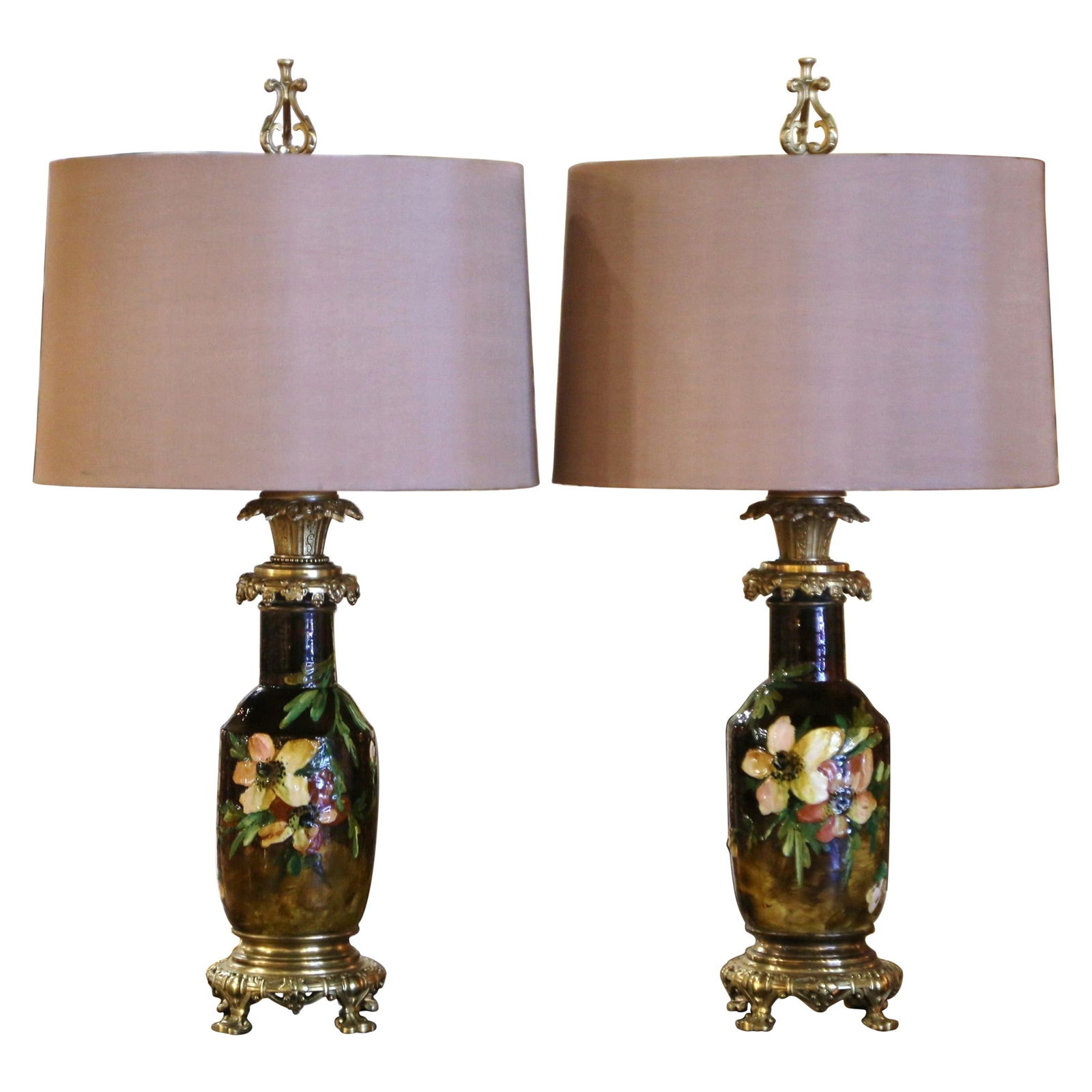 Antique Pair of 19th Century French Faience Bronze Table Lamps Set of 2: Antique Pair of 19th Century French Faience Bronze Table Lamps Set of 2 Enhance your living space with this exquisite pair of 19th Century French painted faience and bronze table lamps. Originating fr