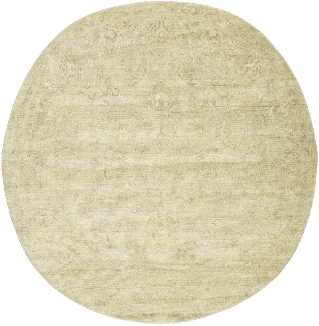 6 ft Round Handmade Wool Oriental Rug Floral Design Transitional Style: 6 ft Round Handmade Wool Oriental Rug Floral Design Transitional Style Enhance your living space with this exquisite round handmade oriental rug featuring a muted floral design, perfect for transition