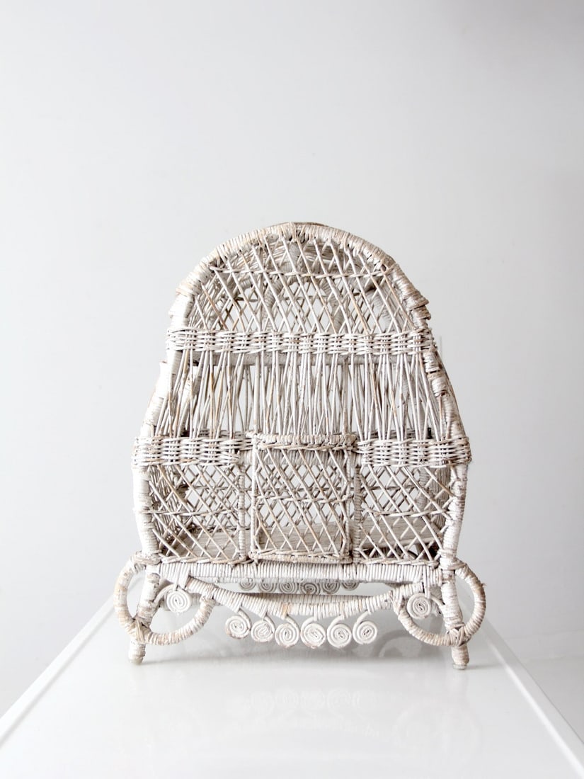 Charming Vintage White Wicker Bird Cage 23 Inch Cottage Decor (1 of 16)