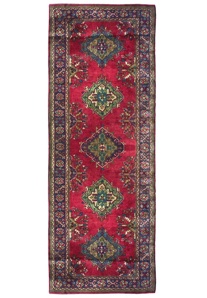 Elegant 5.5 x 14.8 Estate Persian Runner Rug in Red and Blue: Elegant 5.5 x 14.8 Estate Persian Runner Rug in Red and Blue Free continental US Shipping Transform your space with this stunning 5'5" x 14'8" Estate Persian Runner, a perfect blend of classic eleganc