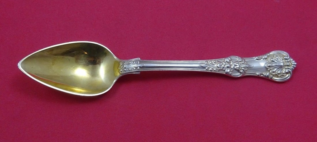 Tiffany & Co English King Sterling Silver Grapefruit Spoon 5 3/4" Gold Wash: Tiffany & Co English King Sterling Silver Grapefruit Spoon 5 3/4" Gold Wash This exquisite grapefruit spoon, crafted by Tiffany & Co., features the elegant English King pattern. Made from high-quality