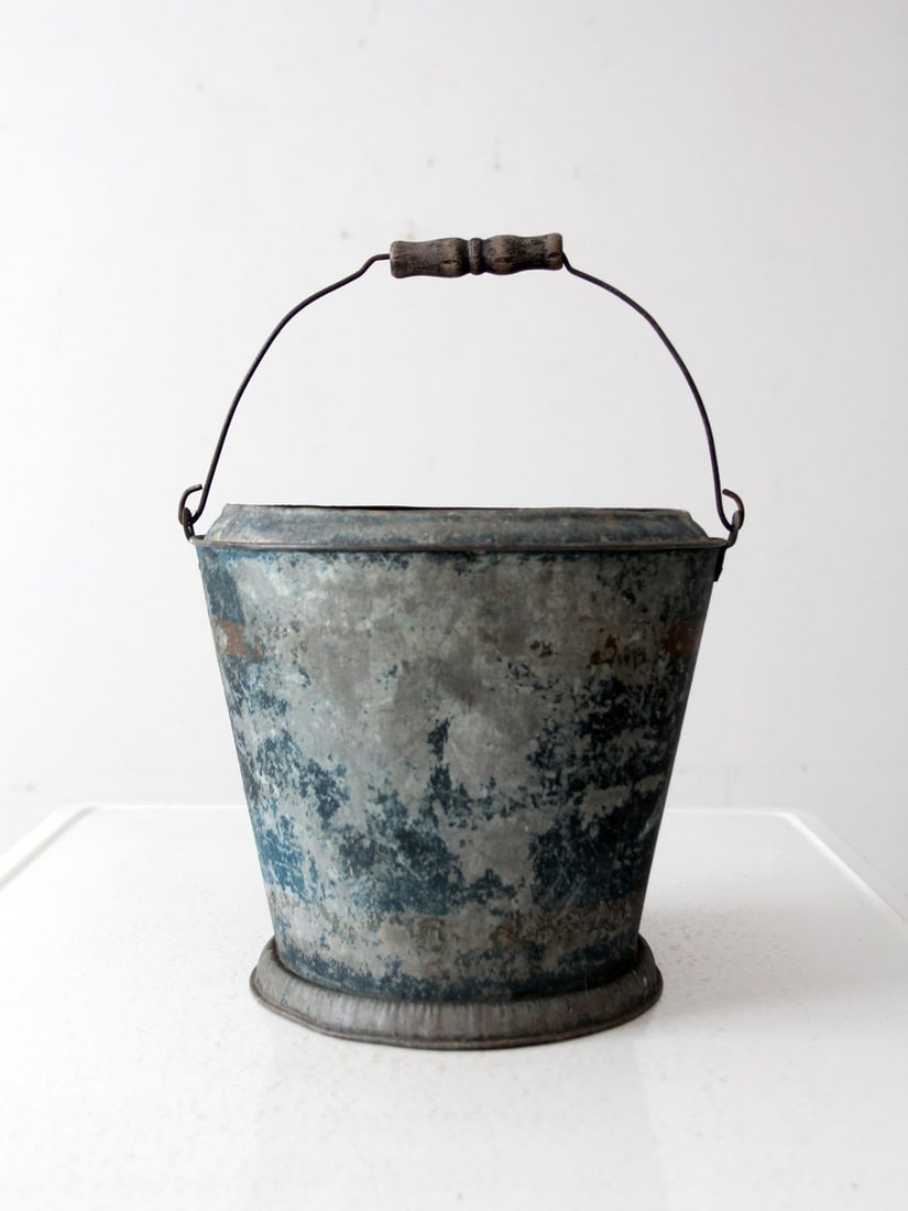 Antique Rustic Pail Mottled Blue with Wooden Handle (1 of 12)