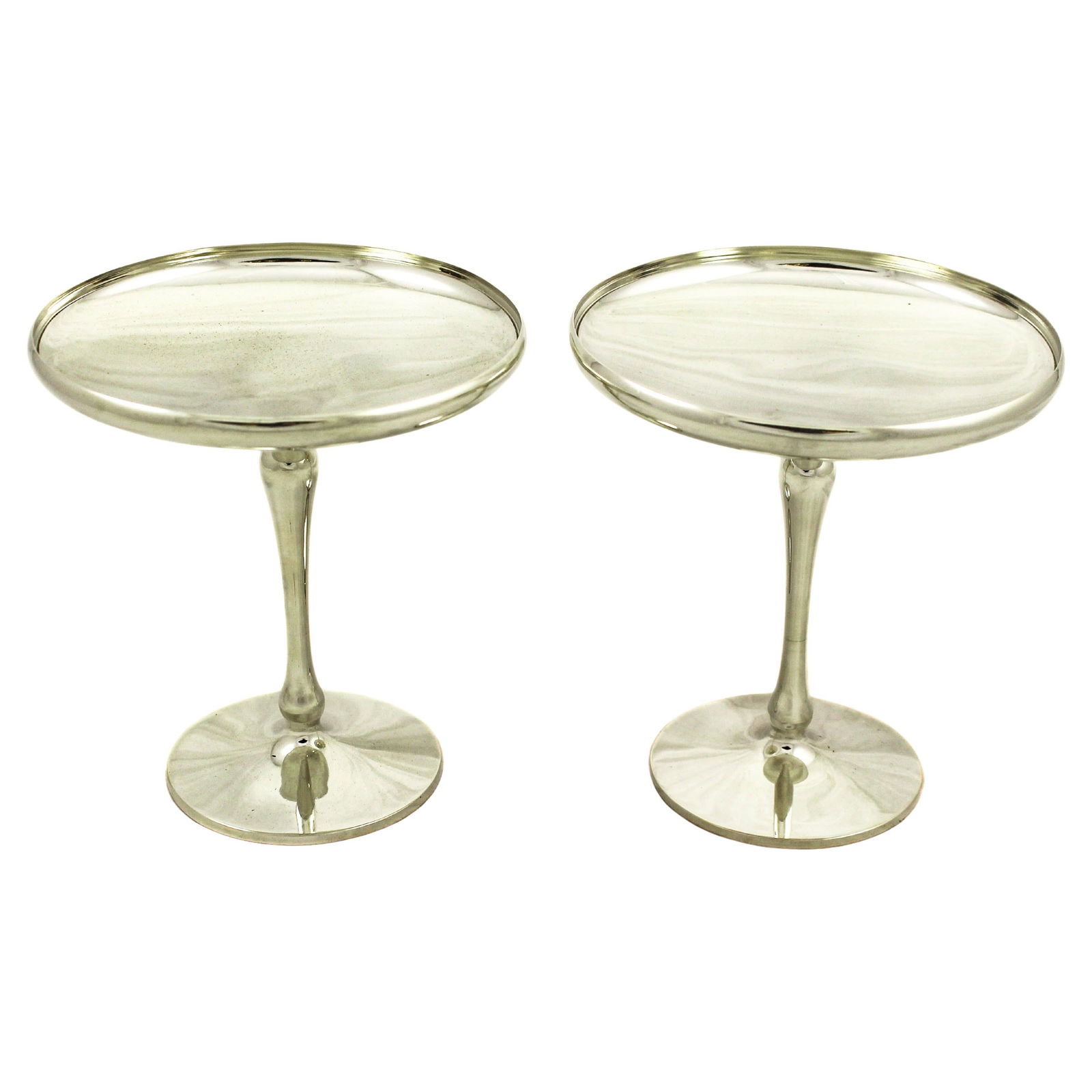 Pair of Shreve & Co Sterling Silver 5 Inch Pedestal Compotes: Pair of Shreve & Co Sterling Silver 5 Inch Pedestal Compotes This elegant pair of sterling silver pedestal compotes, crafted by Shreve & Co. in San Francisco around 1940, embodies refined American des