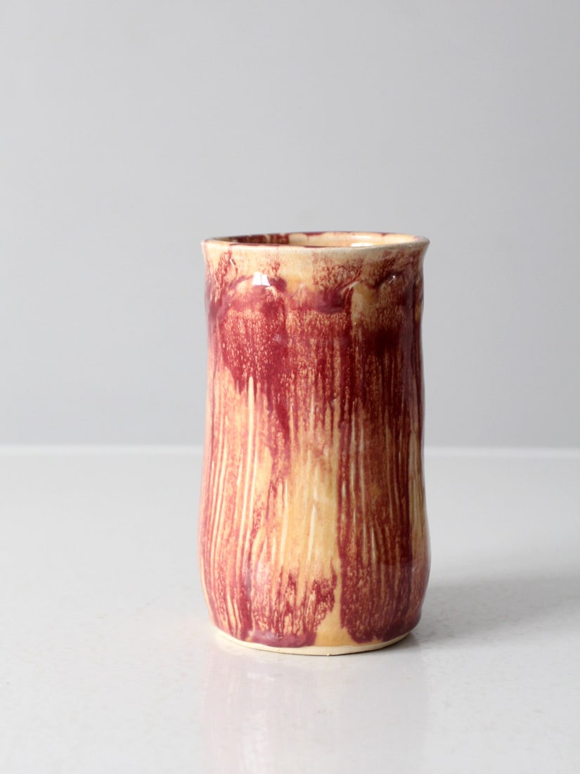 Signed Vintage Studio Pottery Vase Maroon Beige Glaze 4x7: Signed Vintage Studio Pottery Vase Maroon Beige Glaze 4x7 This vintage studio pottery vase showcases a beautiful handmade design, featuring a striking maroon and beige glaze. Signed by the artist, it