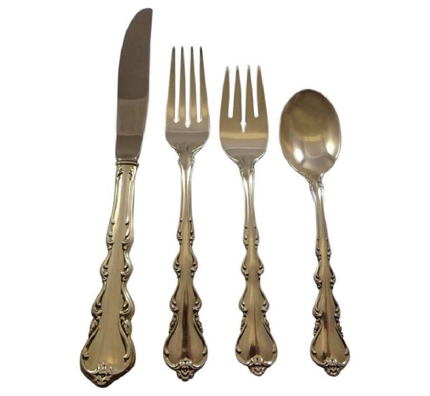 International Silver Angelique Sterling Silver Flatware Set 51 Pieces with Chest: International Silver Angelique Sterling Silver Flatware Set 51 Pieces with Chest Discover the elegance of the Angelique Sterling Silver Flatware Set by International Silver, featuring a beautifully fe