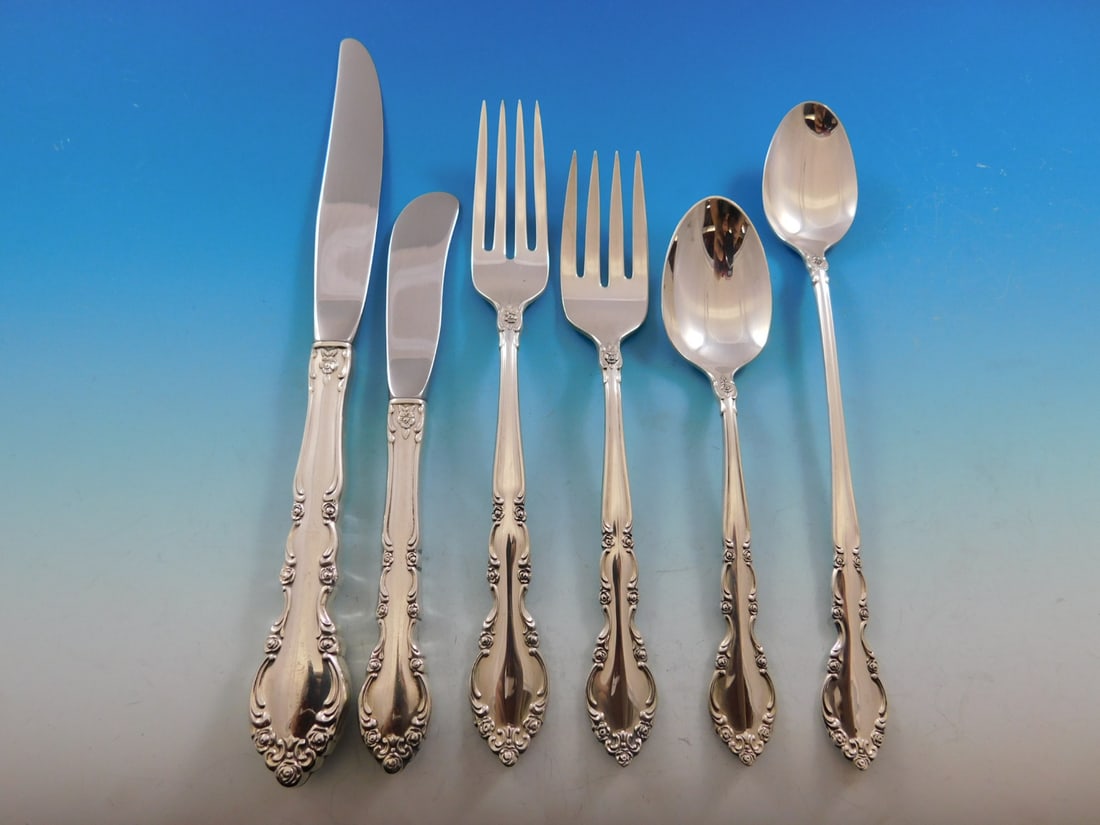Oneida Grandeur Sterling Silver Flatware Set for 12, 80 Pieces: Oneida Grandeur Sterling Silver Flatware Set for 12, 80 Pieces Enhance your dining experience with this exquisite Grandeur by Heirloom Oneida Sterling Silver Flatware Set for 12, comprising 80 pieces.