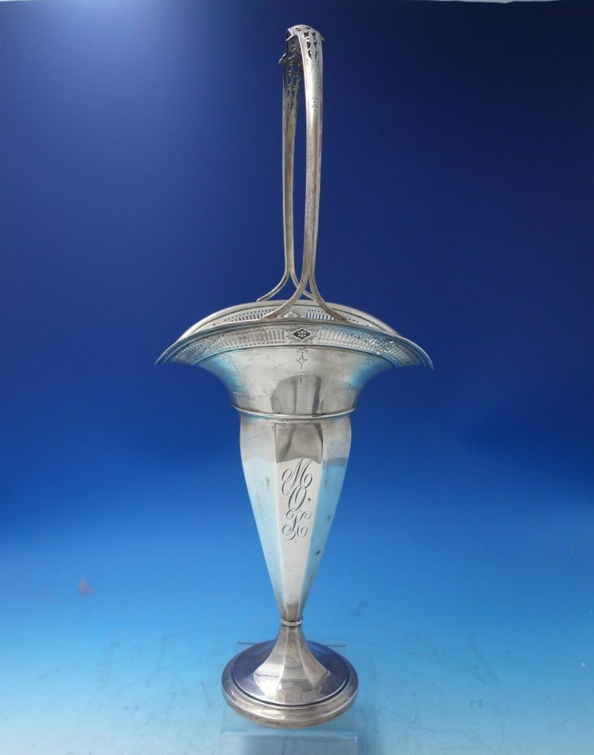 Wilcox Wagoner & Watson King George Sterling Silver Basket with Handle 20x8: Wilcox Wagoner & Watson King George Sterling Silver Basket with Handle 20x8 Presenting the exquisite King George sterling silver basket by Wilcox Wagoner & Watson. This elegant piece features a sturdy