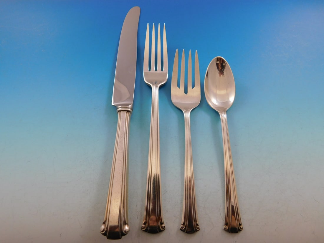 Reed & Barton Cotillion Sterling Silver 4-Piece Place Setting Art Deco: Reed & Barton Cotillion Sterling Silver 4-Piece Place Setting Art Deco Experience the elegance of the Cotillion pattern by Reed & Barton, featuring a stunning Art Deco style. This sterling silver dinn